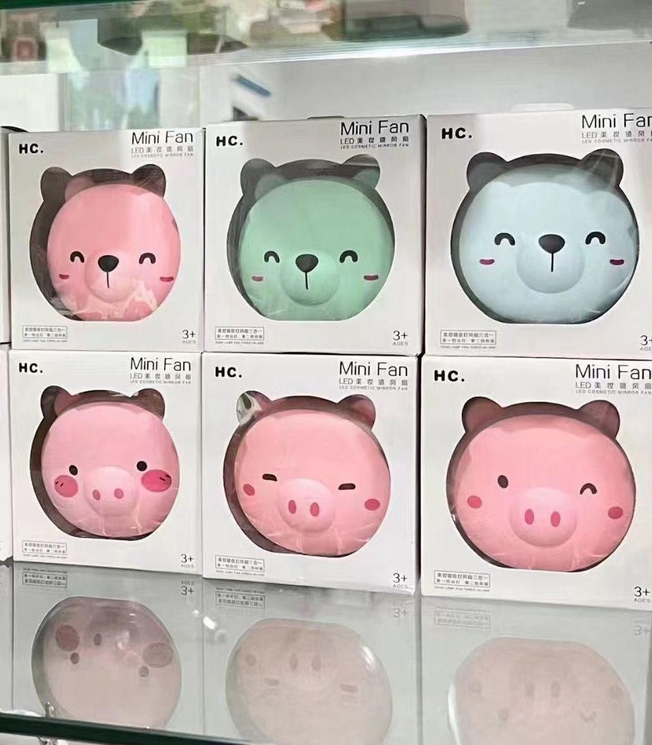 Premium Cartoon Cute Pig LED Lights Mirror Pocket Fan